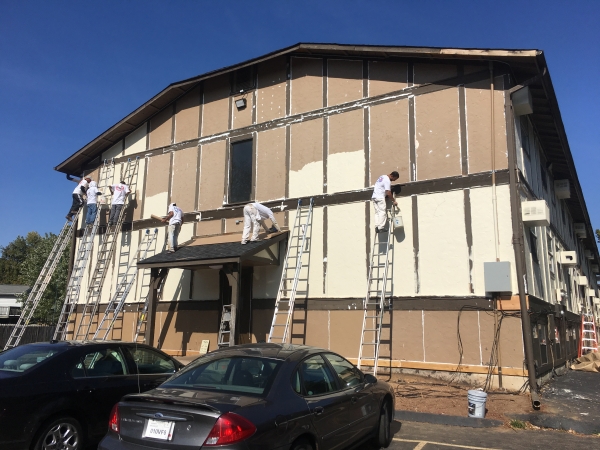 Siding Repair Maryland Heights MO - Edwards Roofing - C4E6F3A6-CE3E-4239-91D2-33DB916D419B